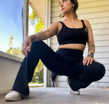 Load image into Gallery viewer, Femme Flare High Rise Leggings