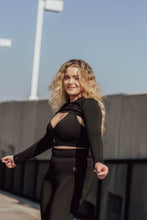 Load image into Gallery viewer, Melanie Sports Top - Black